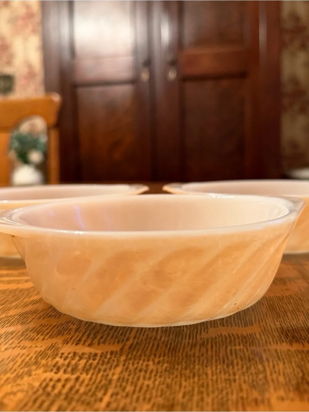Vintage Anchor Hocking Fire-King Peach Lustre Swirl Bowls Set of 3 MCM